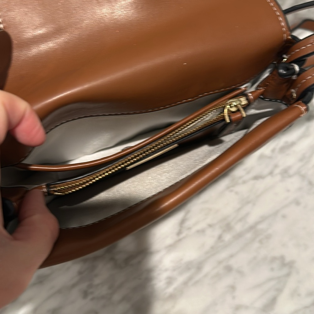 Tory Burch - Picture 7 of 7